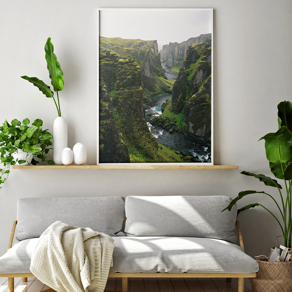 Enhance Your Walls with Framed Photos: Discover 5 Trending Decoration Idea
